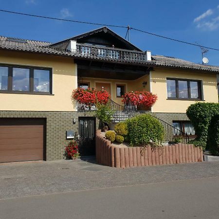 Eifelflair Apartment Retterath Exterior photo