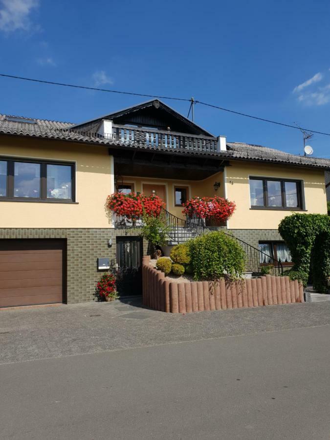 Eifelflair Apartment Retterath Exterior photo